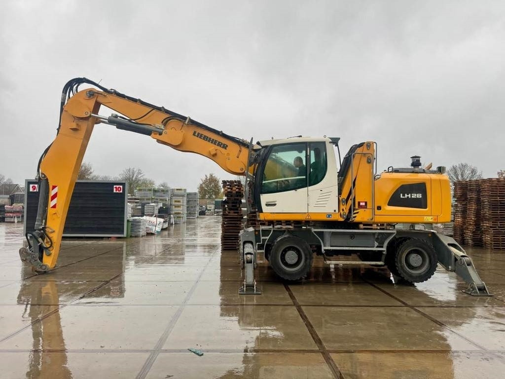 Pelle de manutention Liebherr LH 26 M: photos 7