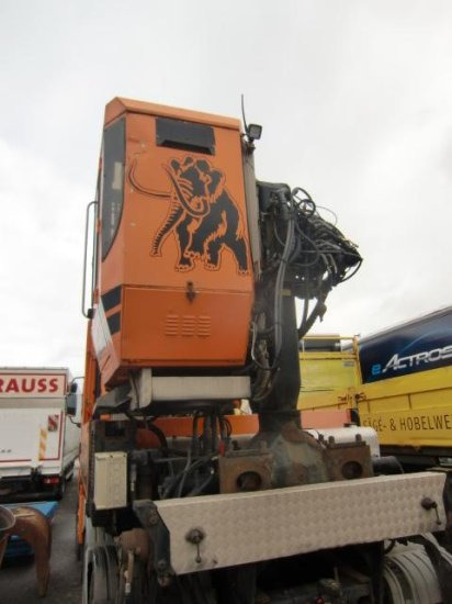 LOGLIFT F140ST96R Kabinenkran - Grue auxiliaire: photos 2 LOGLIFT F140ST96R Kabinenkran - Grue auxiliaire: photos 2