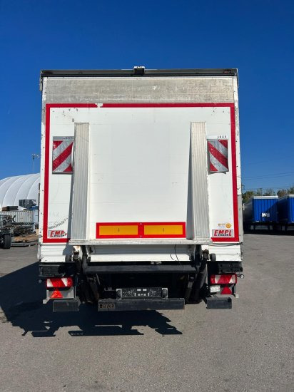 MAN 26.440 6x2-2LL Tiefkühlkoffer ohne Anhänger - Camion frigorifique: photos 5 MAN 26.440 6x2-2LL Tiefkühlkoffer ohne Anhänger - Camion frigorifique: photos 5