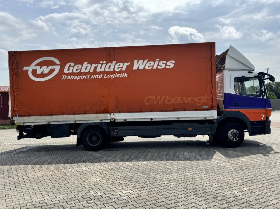 Mercedes-Benz Atego N2 Euro 6 - Camion à rideaux coulissants: photos 5 Mercedes-Benz Atego N2 Euro 6 - Camion à rideaux coulissants: photos 5
