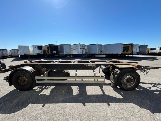 Remorque porte-conteneur/ Caisse mobile Renders Standard-Lafette BDF, BPW-Achsen: photos 9 Remorque porte-conteneur/ Caisse mobile Renders Standard-Lafette BDF, BPW-Achsen: photos 9