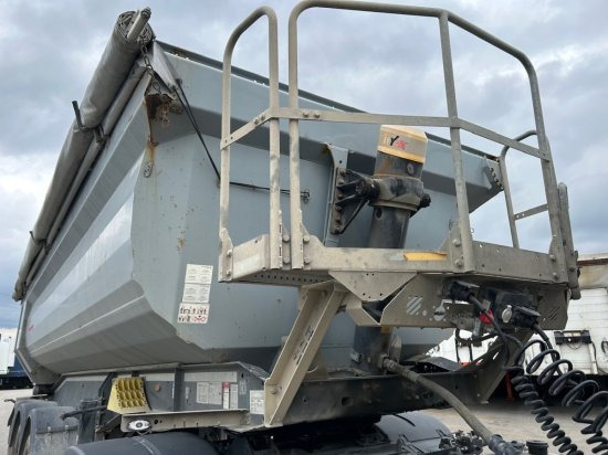 Schwarzmüller Kippmulde 25m³, SAF, Rollplane, Podest, HYVA - Semi-remorque benne: photos 3 Schwarzmüller Kippmulde 25m³, SAF, Rollplane, Podest, HYVA - Semi-remorque benne: photos 3