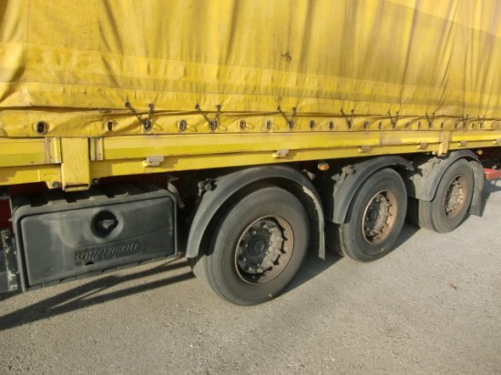 Schwarzmüller Spezialauflieger Schräglader, Coilmulde mehrere Einheiten verfügbar - Semi-remorque rideaux coulissants: photos 4 Schwarzmüller Spezialauflieger Schräglader, Coilmulde mehrere Einheiten verfügbar - Semi-remorque rideaux coulissants: photos 4