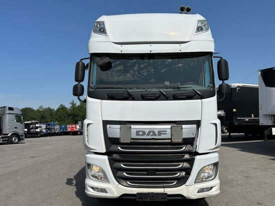 DAF XF 460 FT SSC, Automatik, EURO6 - Tracteur routier: photos 2 DAF XF 460 FT SSC, Automatik, EURO6 - Tracteur routier: photos 2