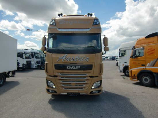 DAF XF 530 SSC Standklima, Retarder Hydraulik - Tracteur routier: photos 2 DAF XF 530 SSC Standklima, Retarder Hydraulik - Tracteur routier: photos 2