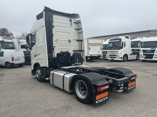 Volvo FH 500 E6, Low Deck, I-Shift, Voll-Luft, Standklima I Save - Tracteur routier: photos 4 Volvo FH 500 E6, Low Deck, I-Shift, Voll-Luft, Standklima I Save - Tracteur routier: photos 4