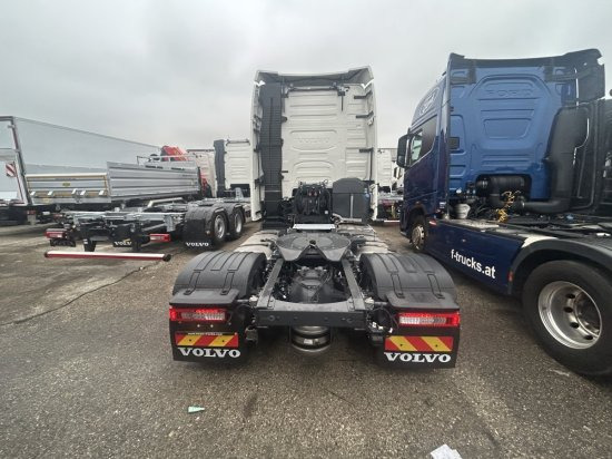 Volvo FH 500 E6, Retarder, Hubsattelkupplung, - Tracteur routier: photos 5 Volvo FH 500 E6, Retarder, Hubsattelkupplung, - Tracteur routier: photos 5