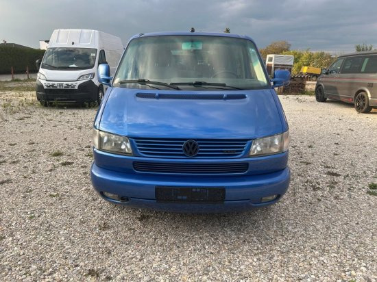 VW T4 Atlantis 2,5 TDi ACV Motor 5 Zylinder Multivan - Voiture: photos 2 VW T4 Atlantis 2,5 TDi ACV Motor 5 Zylinder Multivan - Voiture: photos 2