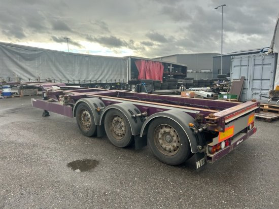 Web Trailer LPRS24 Heckschieber 1x20 ft 2x20 ft 1x40 ft - Semi-remorque porte-conteneur/ Caisse mobile: photos 4 Web Trailer LPRS24 Heckschieber 1x20 ft 2x20 ft 1x40 ft - Semi-remorque porte-conteneur/ Caisse mobile: photos 4