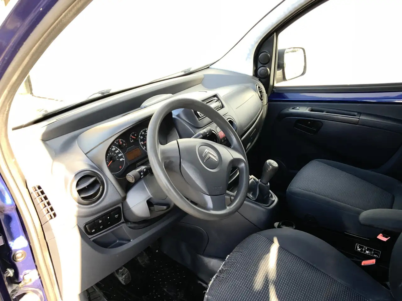 Citroen Nemo 1.4 HDi Airco Euro 5 - Fourgonnette: photos 5 Citroen Nemo 1.4 HDi Airco Euro 5 - Fourgonnette: photos 5