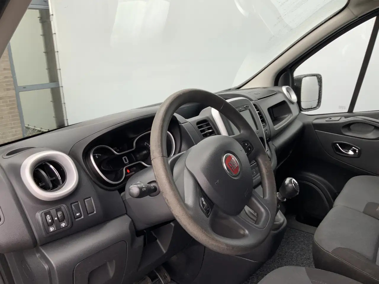 Fiat Talento 1.6 MJ EcoJet L2H1 Airco Cruise 3 Zits Navi Trekha - Fourgon utilitaire: photos 5 Fiat Talento 1.6 MJ EcoJet L2H1 Airco Cruise 3 Zits Navi Trekha - Fourgon utilitaire: photos 5