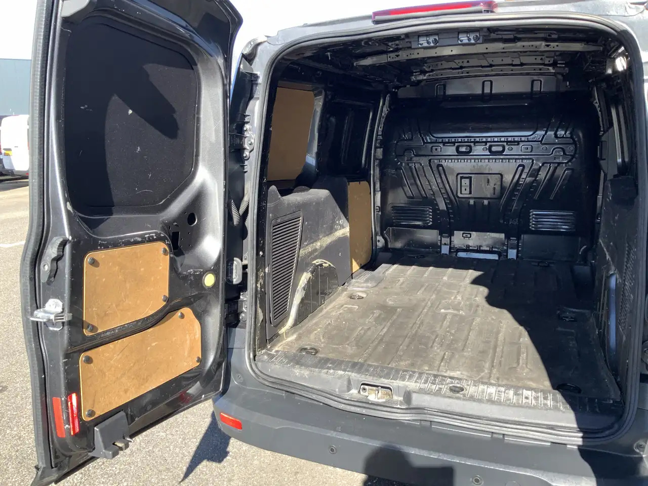 Fourgon utilitaire Ford Transit Connect 1.5 TDCI L2 Trend Airco Cruise 3 Zits DakDragers C: photos 17