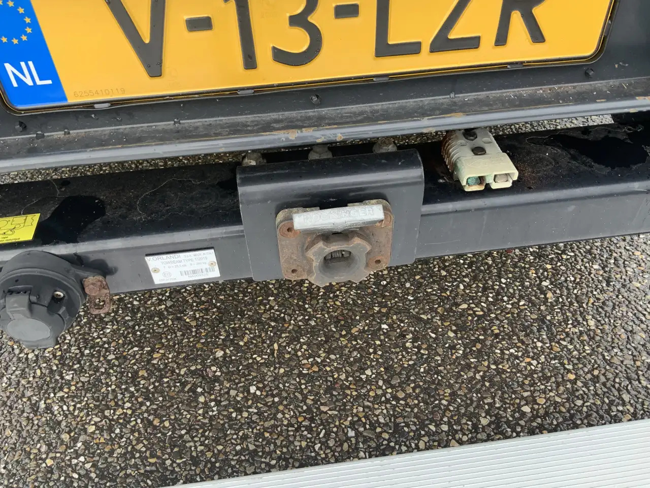 Iveco Daily 35C14 2.3 375 Pick Up & LaadLift Airco Navi Trekha - Fourgon plateau: photos 5 Iveco Daily 35C14 2.3 375 Pick Up & LaadLift Airco Navi Trekha - Fourgon plateau: photos 5