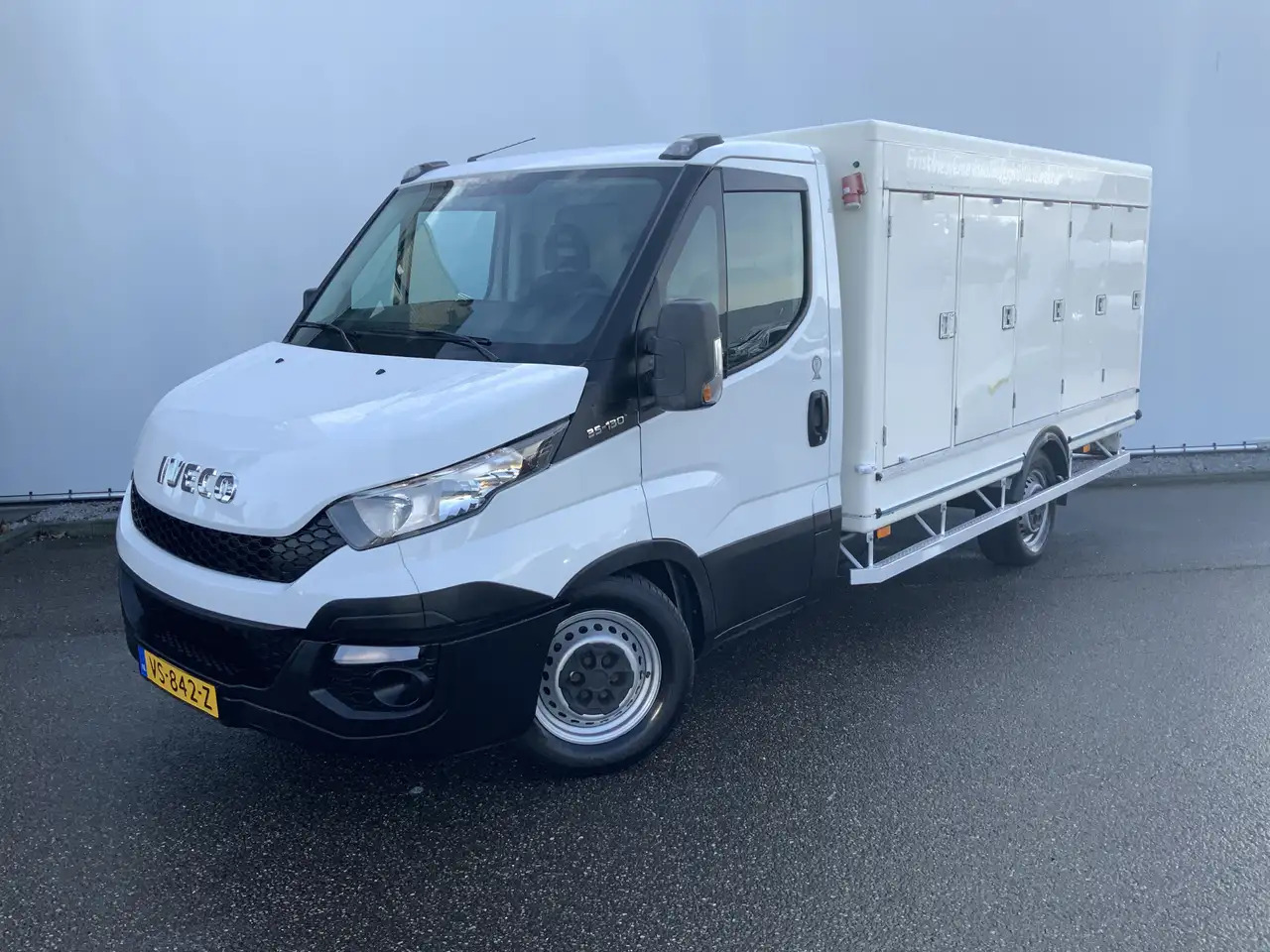 Iveco Daily 35S13 2.3 345 IJswagen -0.40 gr 10 deuren Euro 5 B - Utilitaire frigorifique: photos 1 Iveco Daily 35S13 2.3 345 IJswagen -0.40 gr 10 deuren Euro 5 B - Utilitaire frigorifique: photos 1