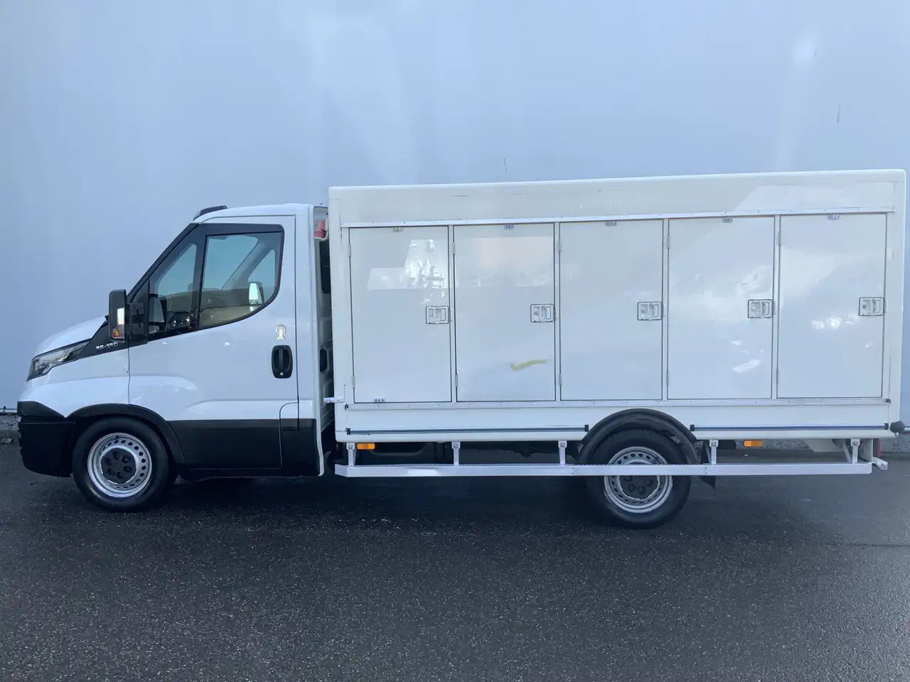 Iveco Daily 35S13 2.3 345 IJswagen -0.40 gr 10 deuren Euro 5 B - Utilitaire frigorifique: photos 3 Iveco Daily 35S13 2.3 345 IJswagen -0.40 gr 10 deuren Euro 5 B - Utilitaire frigorifique: photos 3