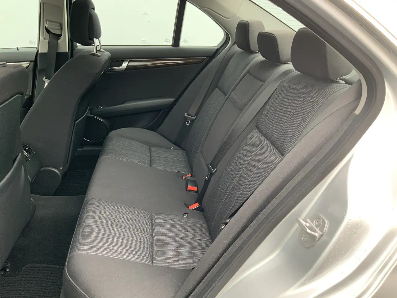 Mercedes-Benz C 200 K Elegance UNIEK ! Airco Compressor Alu Velg Euro - Berline: photos 5 Mercedes-Benz C 200 K Elegance UNIEK ! Airco Compressor Alu Velg Euro - Berline: photos 5