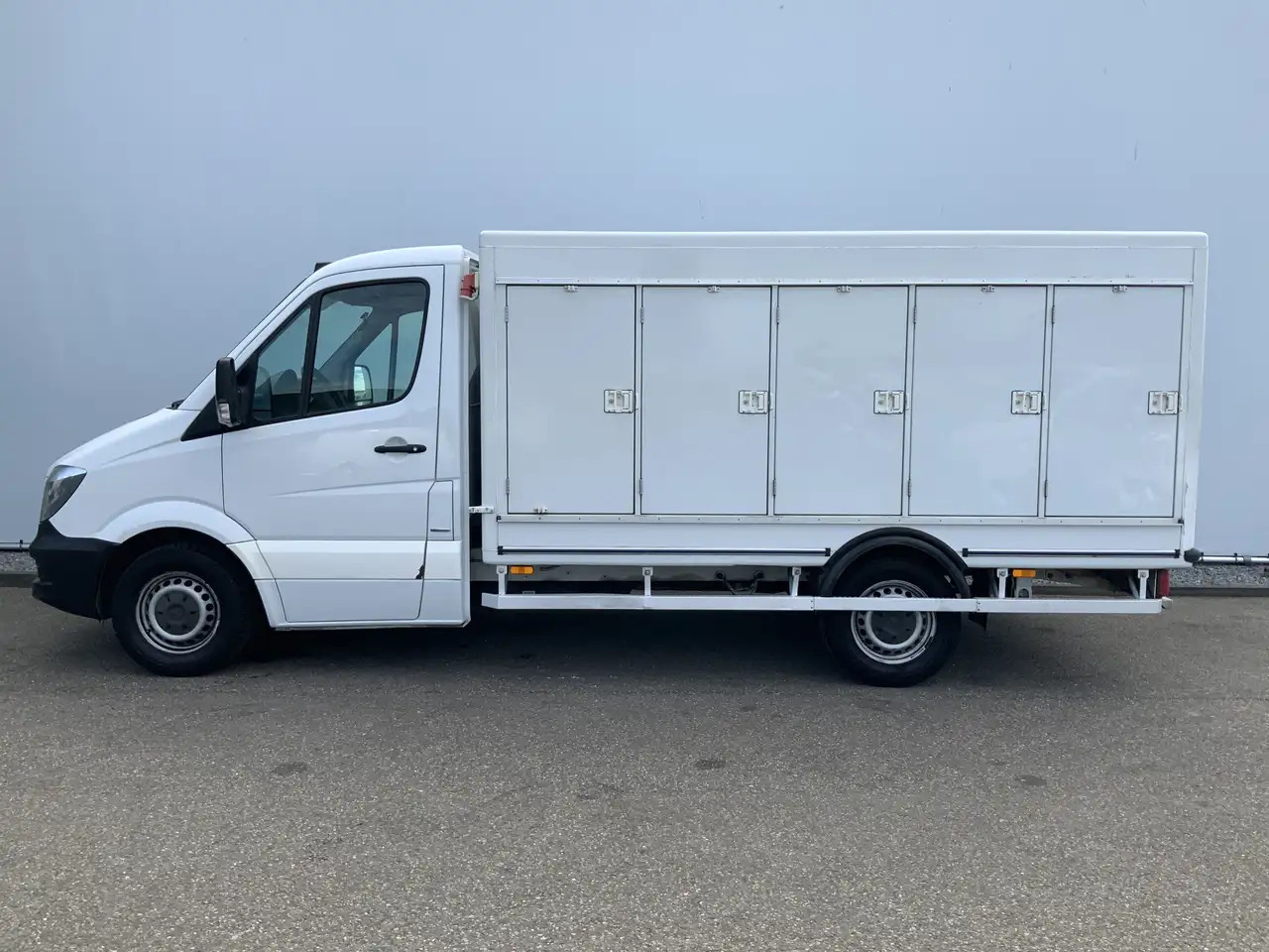 Mercedes-Benz Sprinter 311 2.2 CDI 366 ijsAuto - 40 C. Deuren 10 Euro 6 - Utilitaire frigorifique: photos 3 Mercedes-Benz Sprinter 311 2.2 CDI 366 ijsAuto - 40 C. Deuren 10 Euro 6 - Utilitaire frigorifique: photos 3