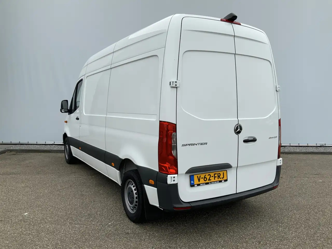 Mercedes-Benz Sprinter 314 2.2 CDI L2H2 Airco Camera Navi 3 Zits MBUX Sch - Fourgon utilitaire: photos 2 Mercedes-Benz Sprinter 314 2.2 CDI L2H2 Airco Camera Navi 3 Zits MBUX Sch - Fourgon utilitaire: photos 2