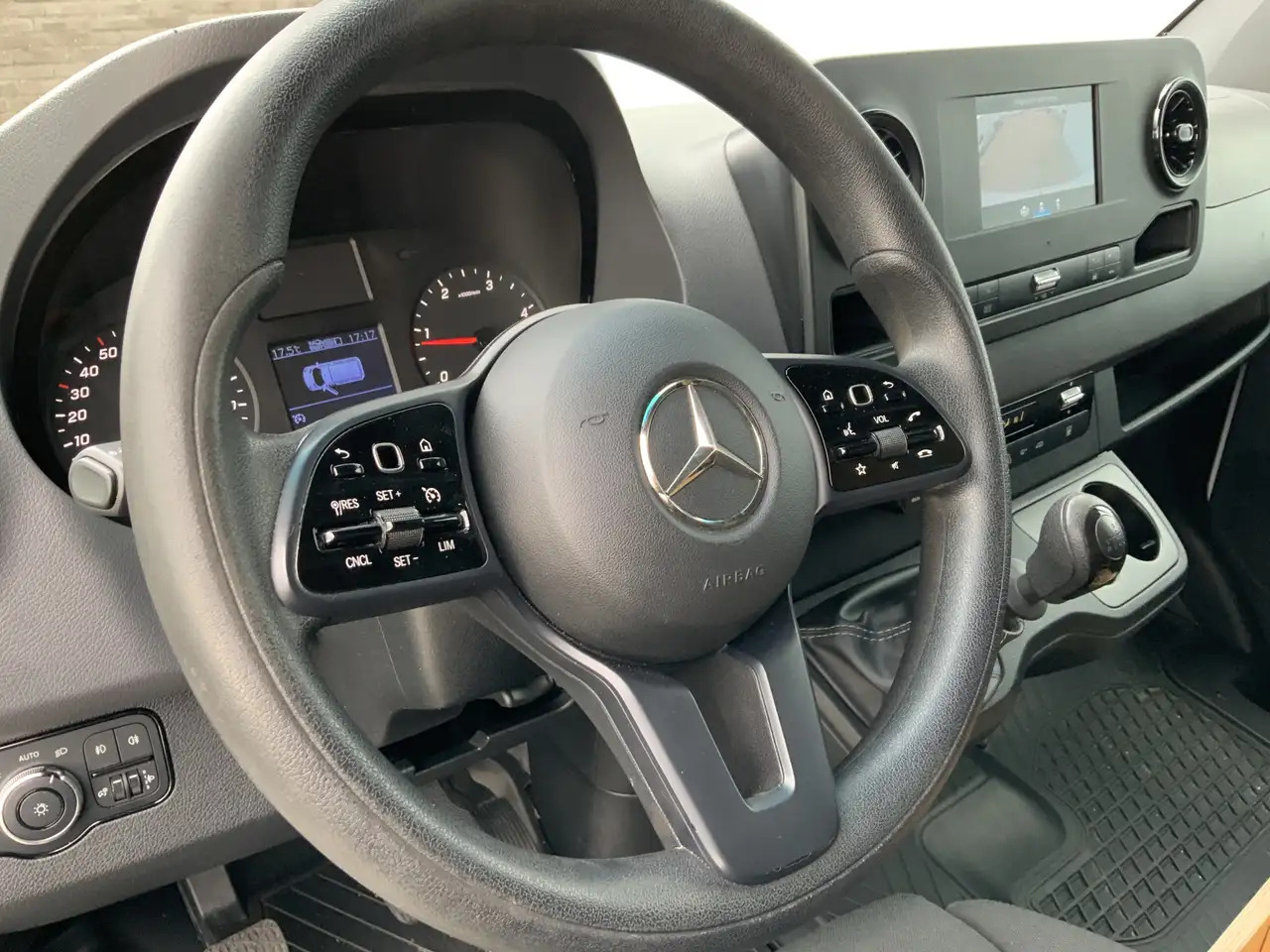 Mercedes-Benz Sprinter 316 2.2 CDI L2H2 Airco Cruise Camera Navi Trekhaak - Fourgon utilitaire: photos 5 Mercedes-Benz Sprinter 316 2.2 CDI L2H2 Airco Cruise Camera Navi Trekhaak - Fourgon utilitaire: photos 5