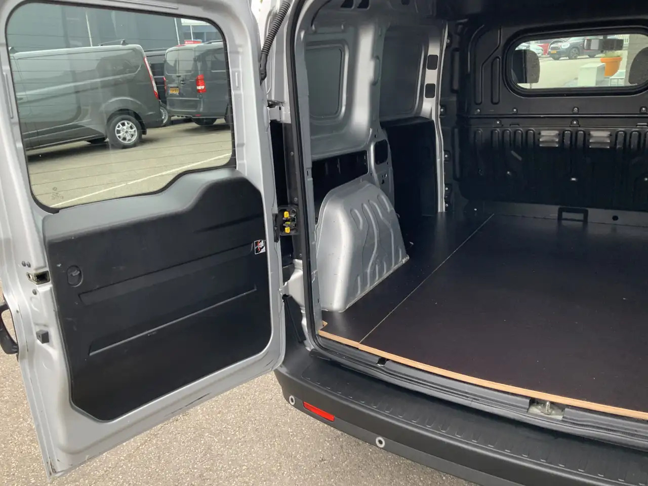 Fourgonnette Opel Combo 1.3 CDTi L1H1 Edition Airco Euro 6: photos 9