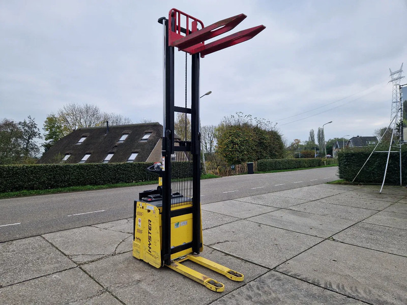 Hyster S1.5S elektrische stapelaar - Gerbeur: photos 1 Hyster S1.5S elektrische stapelaar - Gerbeur: photos 1