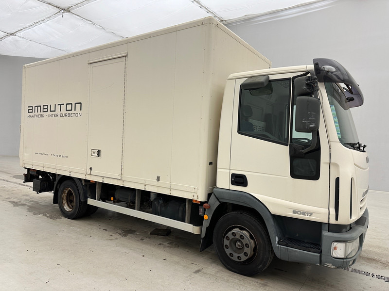 Iveco Eurocargo 90E17 - Camion fourgon: photos 3 Iveco Eurocargo 90E17 - Camion fourgon: photos 3