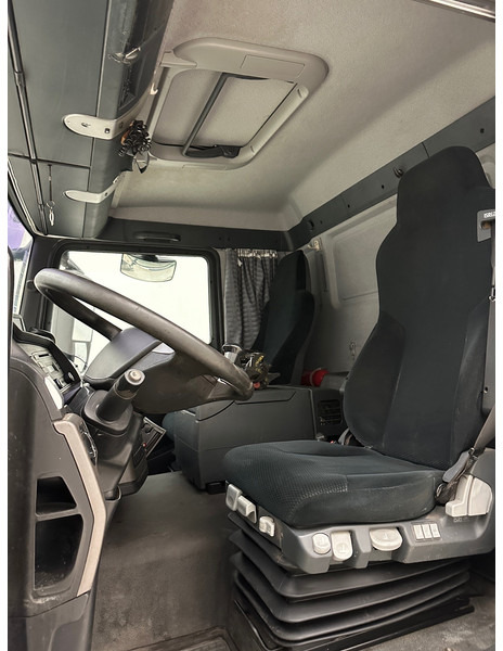 Camion plateau, Camion grue MAN TGS 35.440 - 8x4: photos 12 Camion plateau, Camion grue MAN TGS 35.440 - 8x4: photos 12