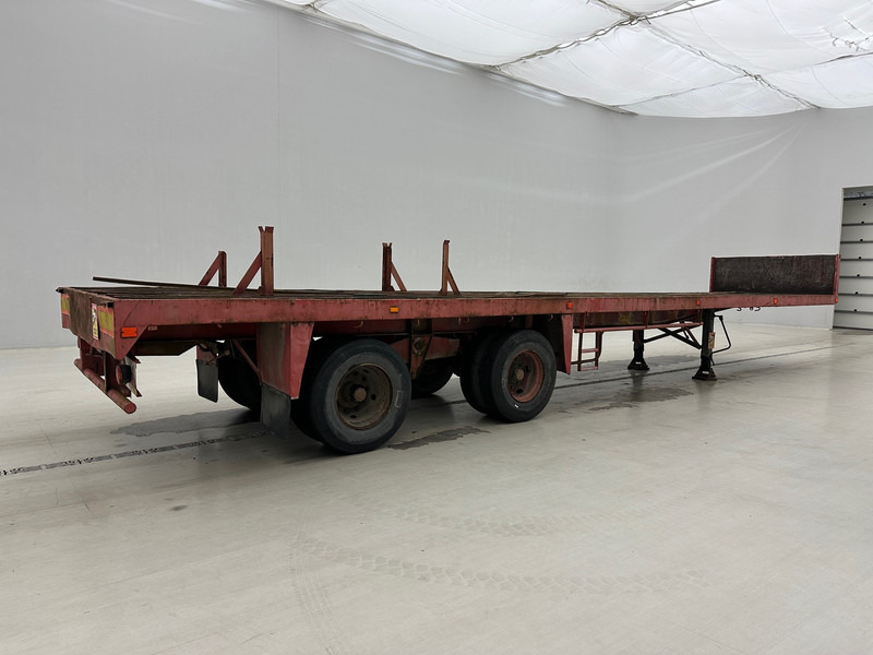 MOL Plateau - Semi-remorque plateau: photos 4 MOL Plateau - Semi-remorque plateau: photos 4