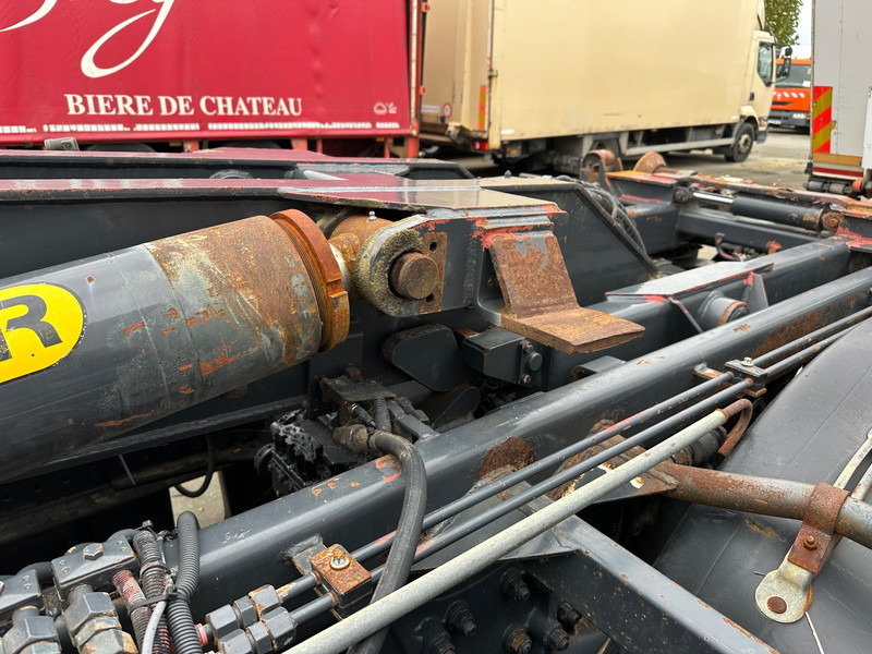 Camion ampliroll, Camion grue Mercedes-Benz Axor 1824: photos 13