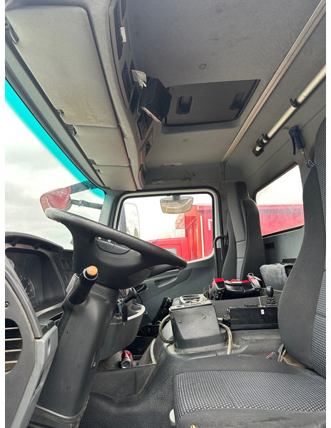 Camion ampliroll, Camion grue Mercedes-Benz Axor 1824: photos 11