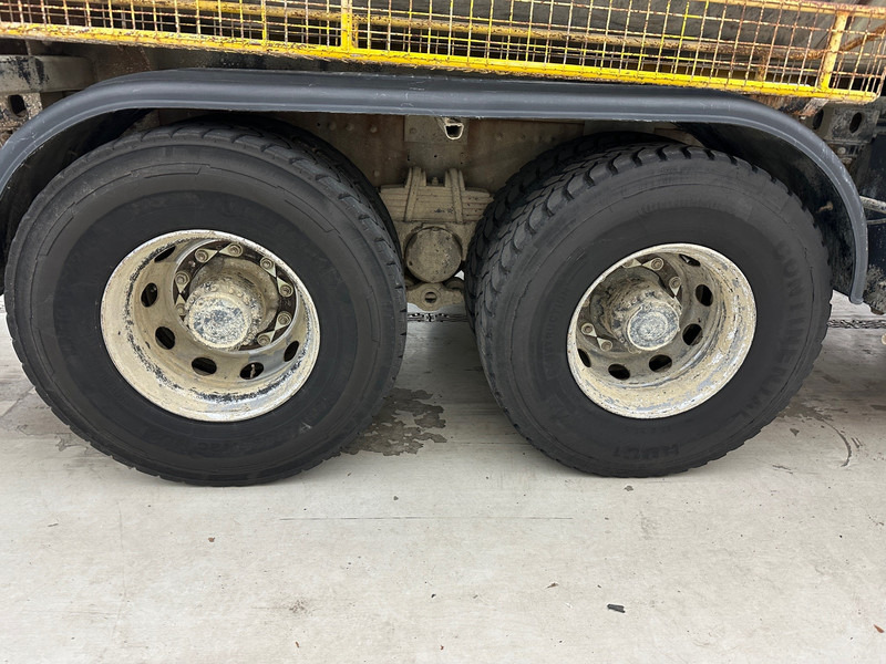 Renault Kerax 320 DCi - 6x4 - Camion citerne: photos 5 Renault Kerax 320 DCi - 6x4 - Camion citerne: photos 5