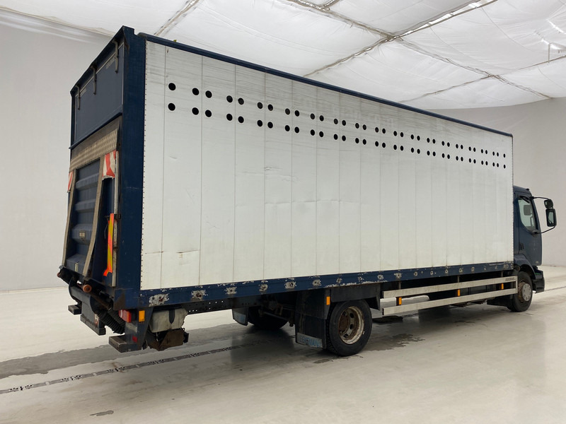 Renault Midlum 220 DCi - Camion fourgon: photos 4 Renault Midlum 220 DCi - Camion fourgon: photos 4