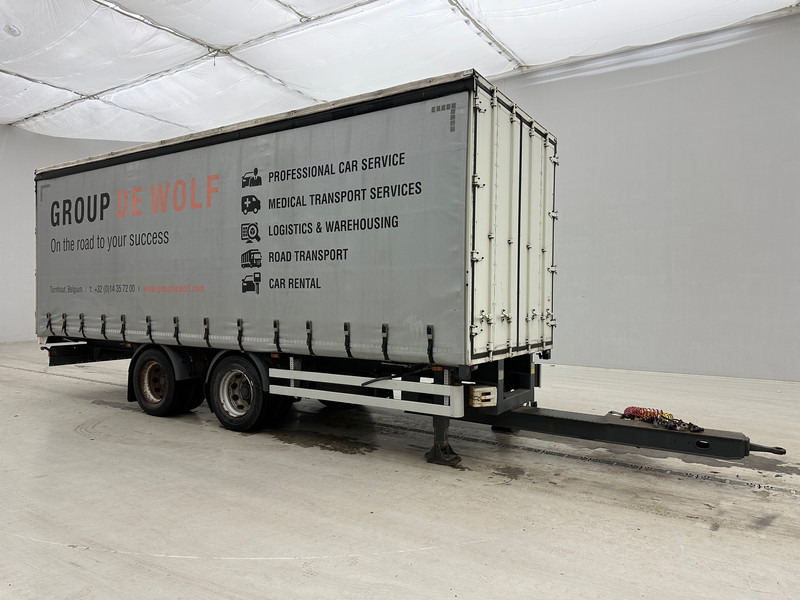 Renders Schuifzeilen - Remorque rideaux coulissants: photos 3 Renders Schuifzeilen - Remorque rideaux coulissants: photos 3