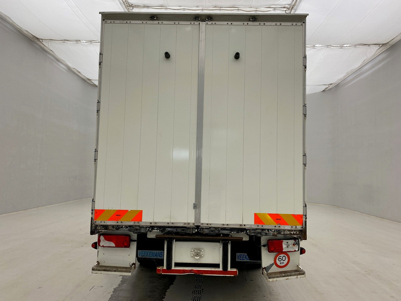 Scania P230 - Camion fourgon: photos 5 Scania P230 - Camion fourgon: photos 5