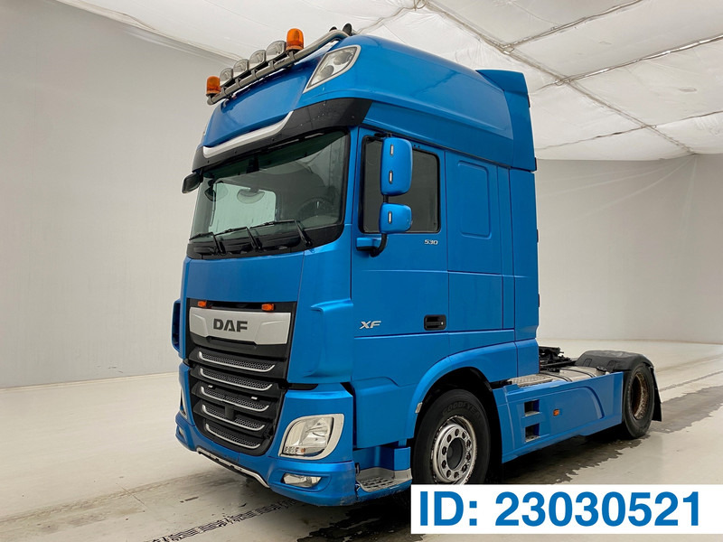 DAF XF 530 Super Space Cab - Tracteur routier: photos 1 DAF XF 530 Super Space Cab - Tracteur routier: photos 1