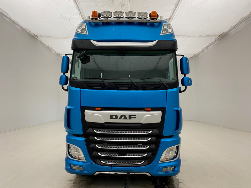 DAF XF 530 Super Space Cab - Tracteur routier: photos 2 DAF XF 530 Super Space Cab - Tracteur routier: photos 2