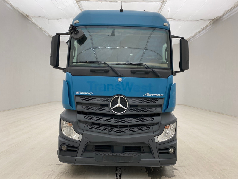 Mercedes-Benz Actros 1942 - Tracteur routier: photos 2 Mercedes-Benz Actros 1942 - Tracteur routier: photos 2
