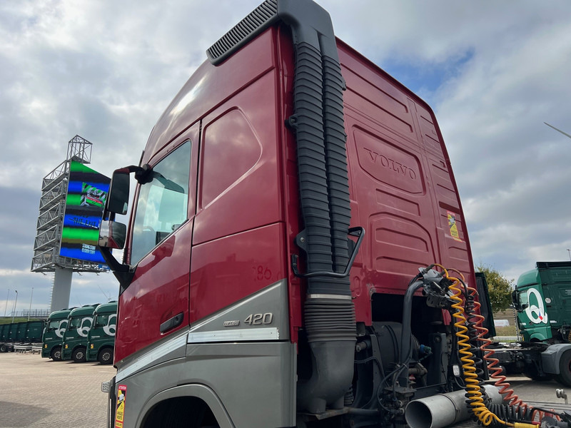 Tracteur routier Volvo FH 420 Globetrotter - ADR: photos 14