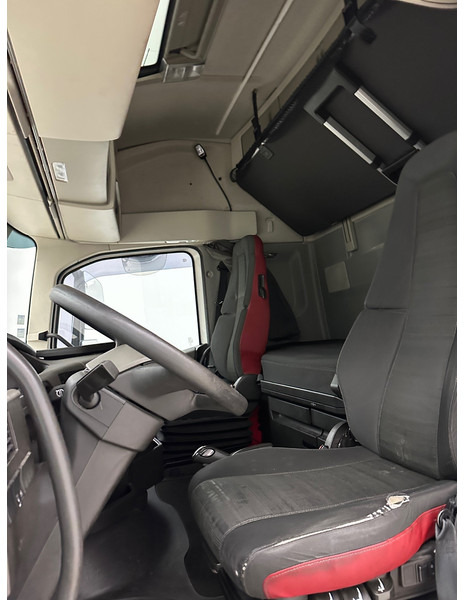Tracteur routier Volvo FH 460 Globetrotter - ADR: photos 11