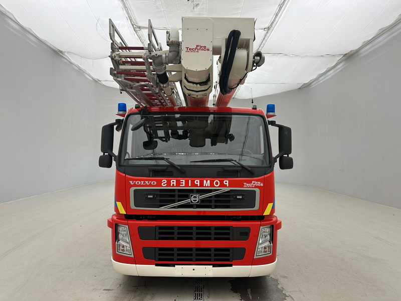 Volvo MAGIRUS ALP330 - FM 340 - 6x4 - Camion de pompier: photos 2 Volvo MAGIRUS ALP330 - FM 340 - 6x4 - Camion de pompier: photos 2