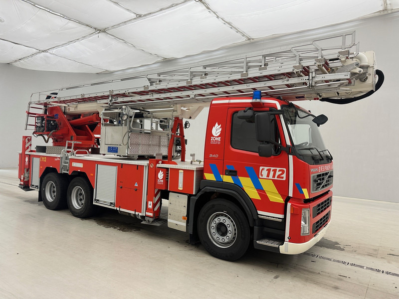 Volvo MAGIRUS ALP330 - FM 340 - 6x4 - Camion de pompier: photos 3 Volvo MAGIRUS ALP330 - FM 340 - 6x4 - Camion de pompier: photos 3