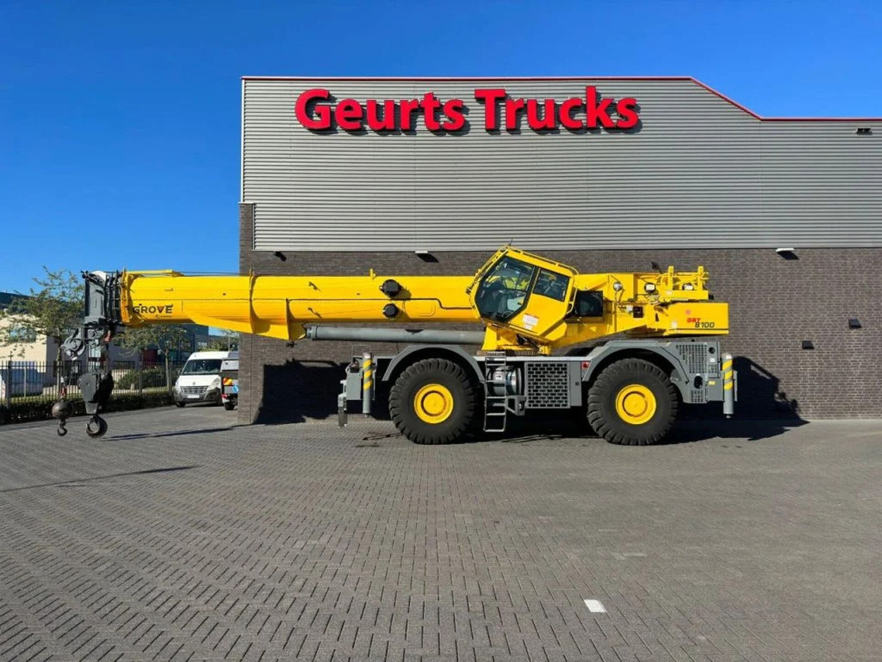 Grove GRT8100 ROUGH TERRAIN CRANE - Grue à tour: photos 4 Grove GRT8100 ROUGH TERRAIN CRANE - Grue à tour: photos 4