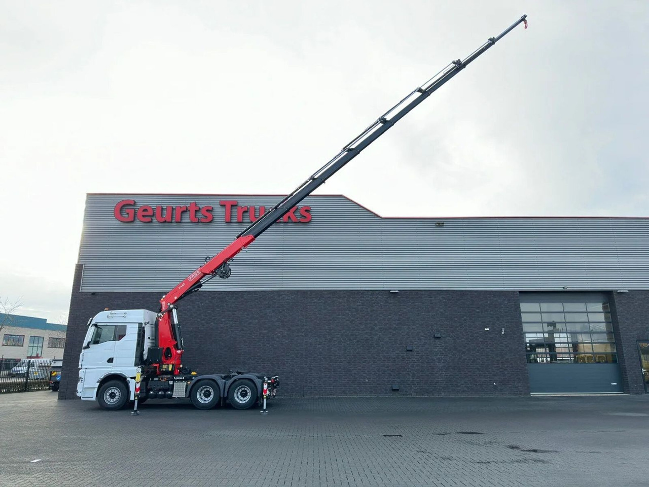 MAN TGX 33.520 6X4 TREKKER-BAKWAGEN COMBI + FASSI F4 - Camion grue: photos 5 MAN TGX 33.520 6X4 TREKKER-BAKWAGEN COMBI + FASSI F4 - Camion grue: photos 5