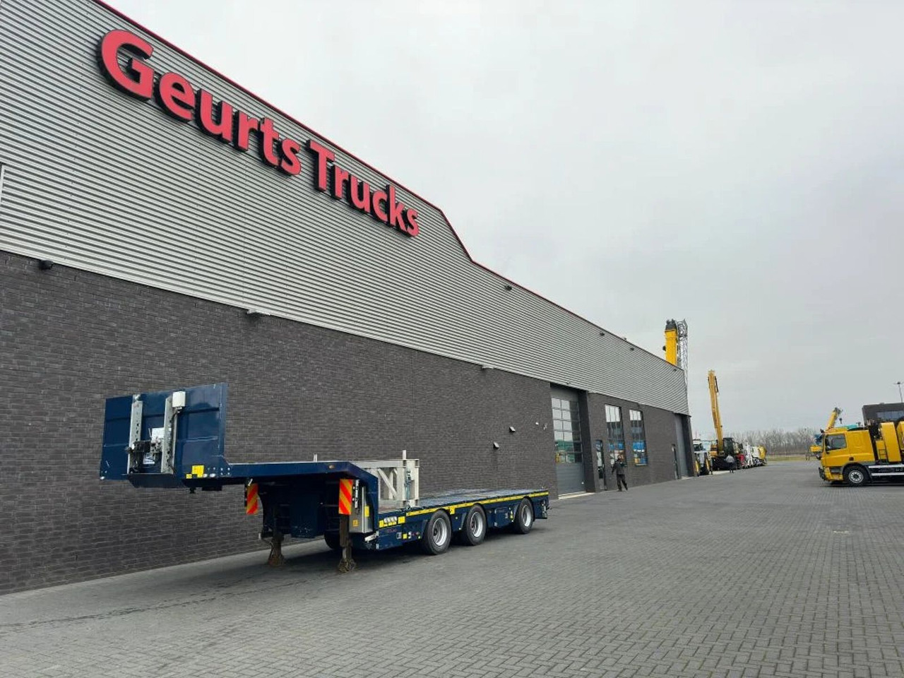 Rojo Trailer KT3 ST EXTENDABLE SEMI DIEPLADER/TI - Semi-remorque surbaissé: photos 2 Rojo Trailer KT3 ST EXTENDABLE SEMI DIEPLADER/TI - Semi-remorque surbaissé: photos 2