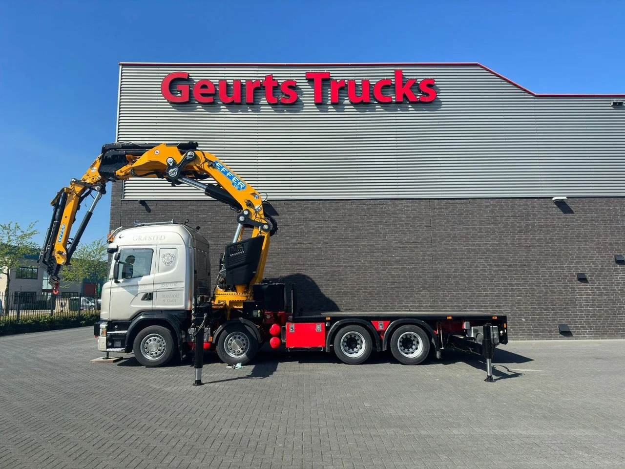 Scania G450 8X4 + EFFER 1255/8S + JIB 6S HD KRAAN/KRAN/ - Camion grue: photos 5 Scania G450 8X4 + EFFER 1255/8S + JIB 6S HD KRAAN/KRAN/ - Camion grue: photos 5