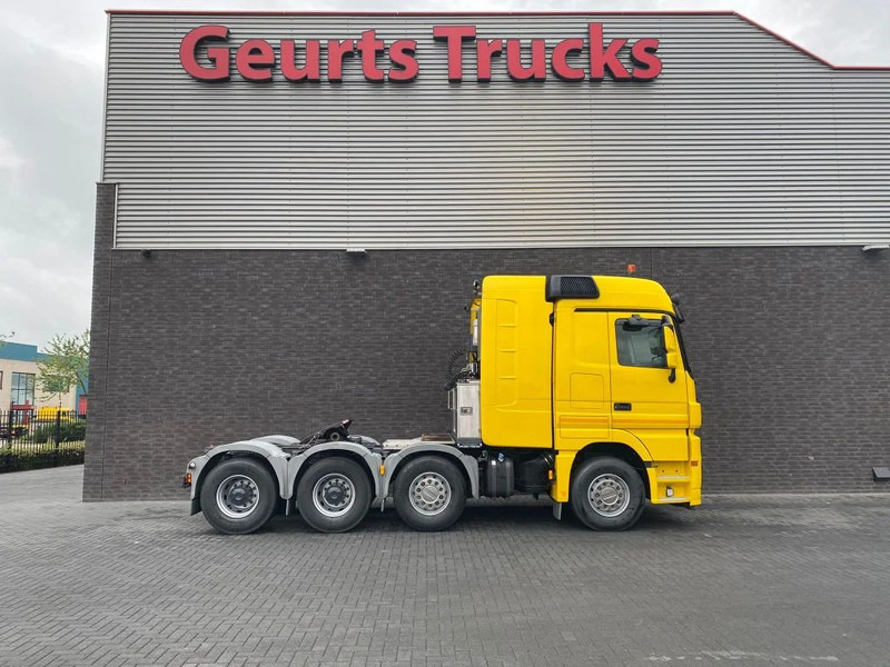 Mercedes-Benz Actros 4165 V8 8X4 SLT TITAN HEAVY DUTY TRACTOR / SCHWERLAST SATTELZUGMASCHINE 250 TON - Tracteur routier: photos 4 Mercedes-Benz Actros 4165 V8 8X4 SLT TITAN HEAVY DUTY TRACTOR / SCHWERLAST SATTELZUGMASCHINE 250 TON - Tracteur routier: photos 4