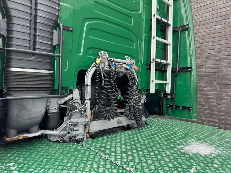 Tracteur routier Volvo FH 500 6X4 TREKKER/TRACTOR/SZM EURO 6 HYDRAULIC: photos 12 Tracteur routier Volvo FH 500 6X4 TREKKER/TRACTOR/SZM EURO 6 HYDRAULIC: photos 12