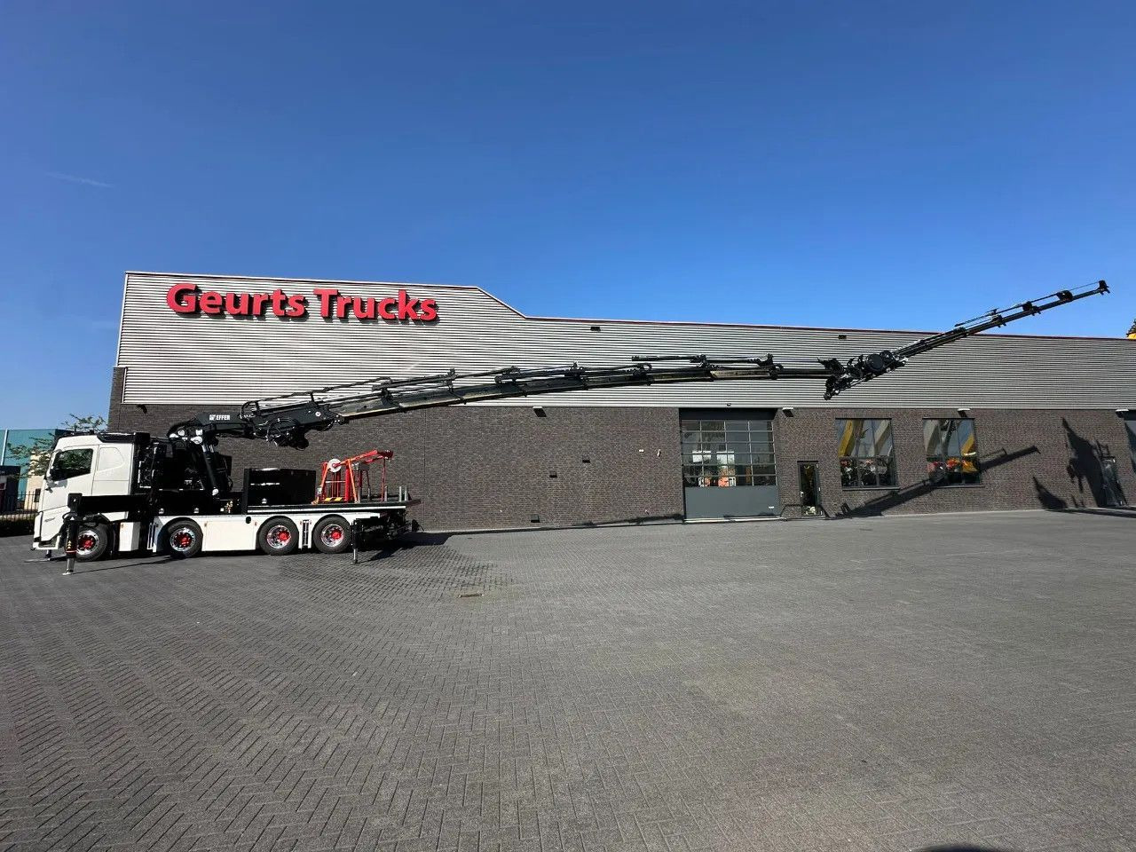 Volvo FH 540 8X4F R TREKKER / BAKWAGEN MET EFFER 1405/ - Tracteur routier: photos 4 Volvo FH 540 8X4F R TREKKER / BAKWAGEN MET EFFER 1405/ - Tracteur routier: photos 4