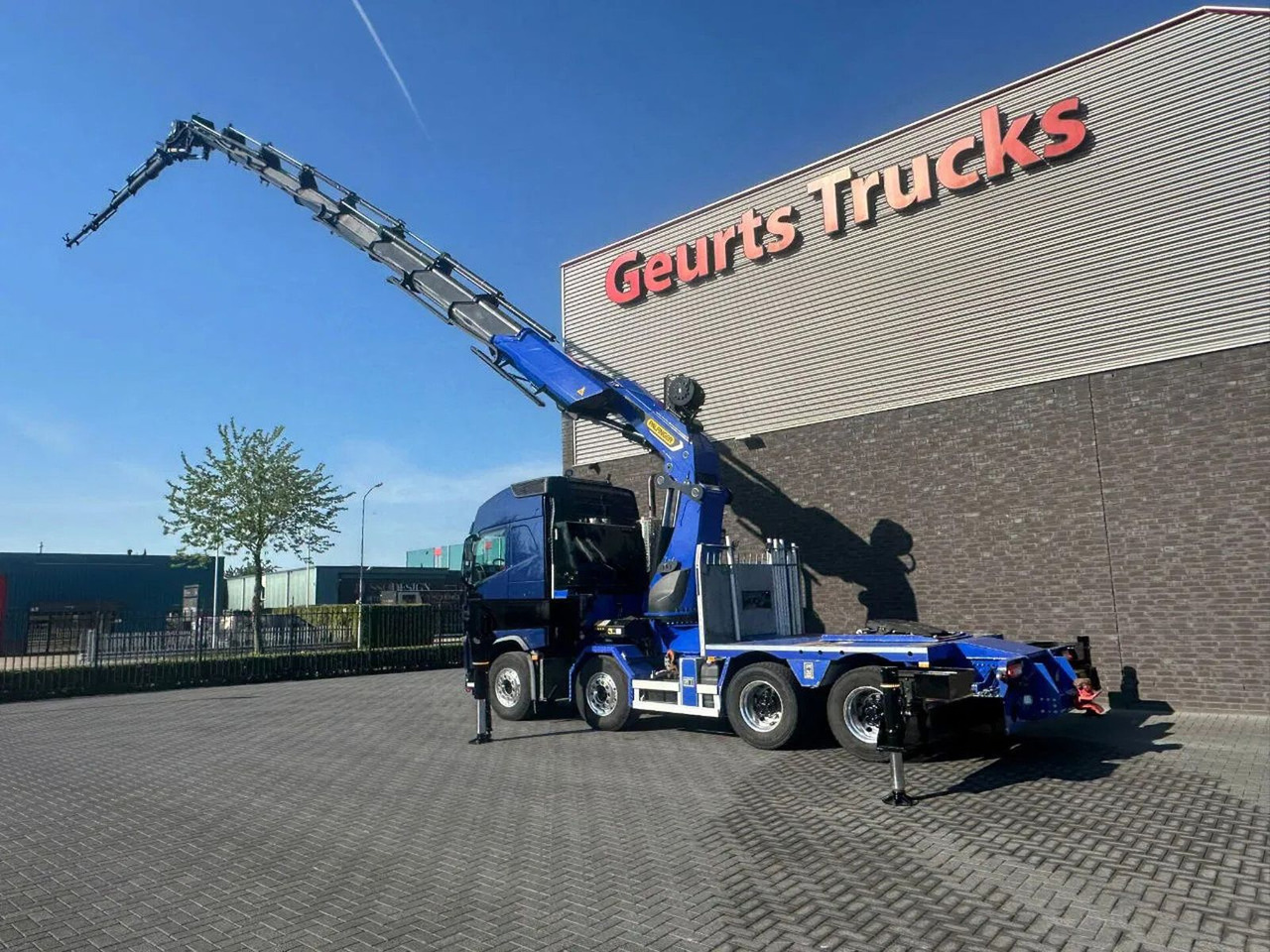Volvo FH 540 8X4 TREKKER / BAKWAGEN MET PALFINGER PK13 - Camion grue: photos 4 Volvo FH 540 8X4 TREKKER / BAKWAGEN MET PALFINGER PK13 - Camion grue: photos 4