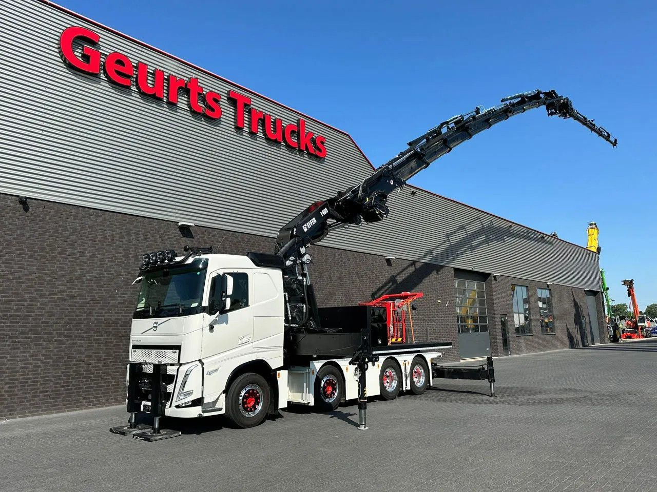 Volvo FH 540 8X4F R TREKKER / BAKWAGEN MET EFFER 1405/ - Camion grue: photos 2 Volvo FH 540 8X4F R TREKKER / BAKWAGEN MET EFFER 1405/ - Camion grue: photos 2